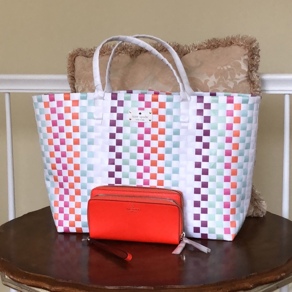 kate spade ♠️ Summer Tote Bag PLUS kate spade ♠️ Payton Double zip Wristlet